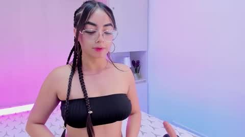 Snapshot of ivannawest_ chatting on January 2026 04:17:02 AM Ivy online show from January 2026 04:17:02 AM