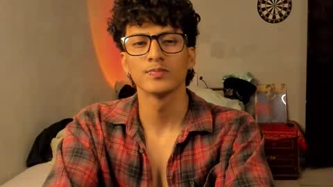 Ivano online show from February 2025 03:33:01 AM