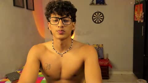 Ivano online show from March 2025 05:44:01 AM