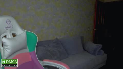 iveran online show from September 2025 08:10:02 PM