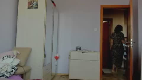 Iveta online show from July 2026 05:25:02 AM