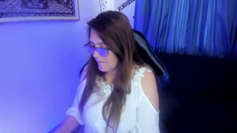 IVETTE online show from June 2026 06:18:02 PM