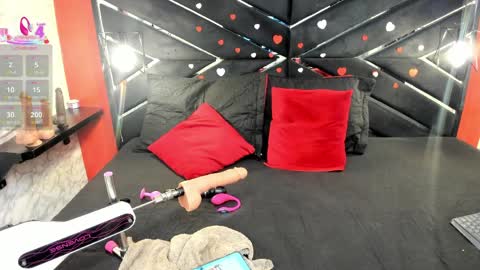 Ivis  online show from April 2026 12:57:02 PM