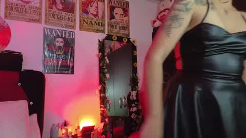 ivonemoon online show from October 2025 01:30:02 PM