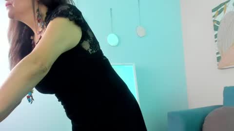 Snapshot of ivonne_4 chatting on June 2026 01:32:02 PM Ivonne online show from June 2026 01:32:02 PM