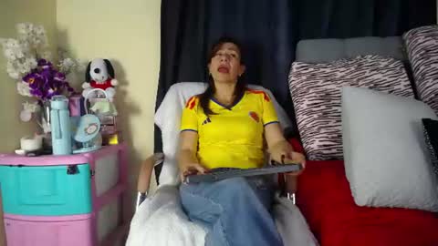 Ivonne online show from July 2026 12:37:02 AM