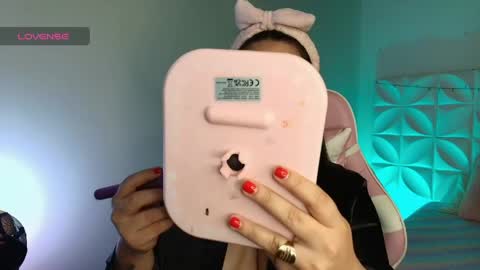 Snapshot of ivonnygoldie chatting on May 2026 01:45:01 AM Ivonny online show from May 2026 01:45:01 AM