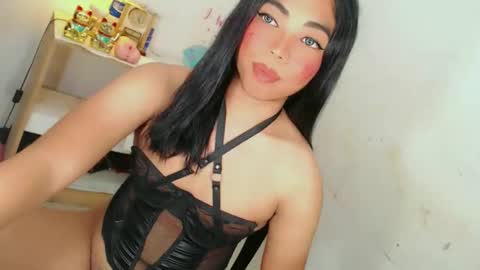 ivory_delight online show from September 2025 01:54:02 PM