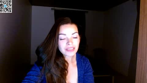 Snapshot of ivorymuse chatting on April 2026 08:40:02 PM Lana online show from April 2026 08:40:02 PM
