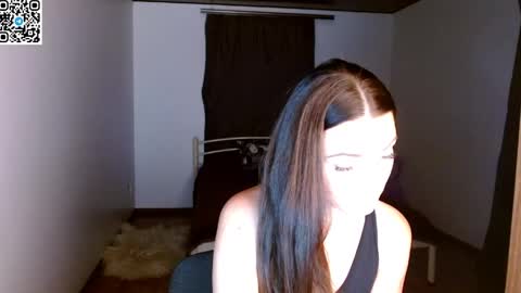 Snapshot of ivorymuse chatting on May 2026 09:31:01 PM Lana online show from May 2026 09:31:01 PM