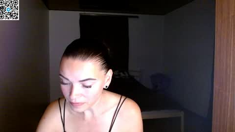 Snapshot of ivorymuse chatting on May 2026 07:22:01 PM Lana online show from May 2026 07:22:01 PM