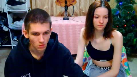 Snapshot of ivy__lester chatting on December 2024 06:20:02 PM Ivy and Lester online show from December 2024 06:20:02 PM