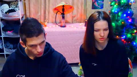 Snapshot of ivy__lester chatting on December 2024 09:51:01 PM Ivy and Lester online show from December 2024 09:51:01 PM