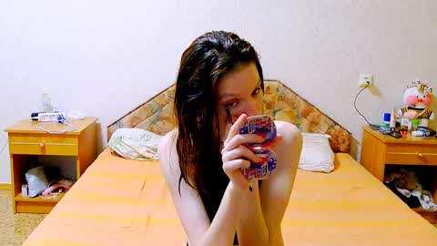 Snapshot of ivy__lester chatting on February 2025 05:22:01 PM Ivy and Lester online show from February 2025 05:22:01 PM