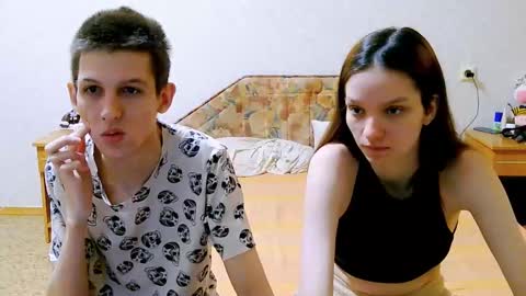 Snapshot of ivy__lester chatting on March 2025 06:34:01 PM Ivy and Lester online show from March 2025 06:34:01 PM