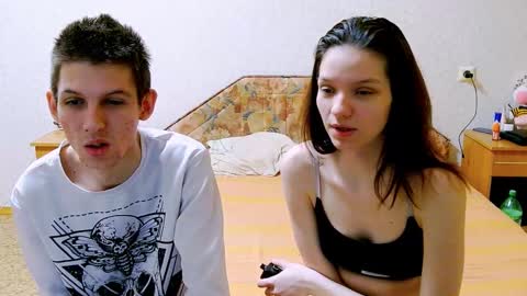 Snapshot of ivy__lester chatting on March 2025 11:49:02 PM Ivy and Lester online show from March 2025 11:49:02 PM
