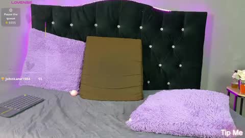 Snapshot of ivy_heat chatting on May 2026 02:08:02 AM Ivy Heat online show from May 2026 02:08:02 AM