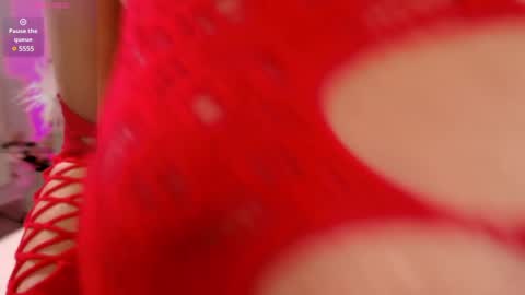 Snapshot of ivy_myaa chatting on December 2024 12:57:02 AM Ivy Myaa online show from December 2024 12:57:02 AM