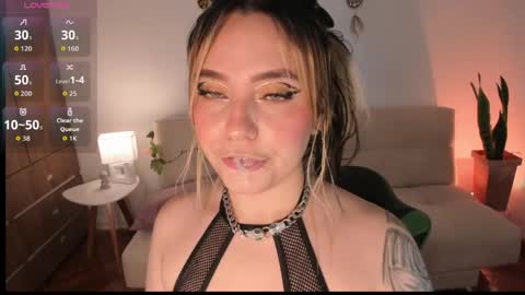 Pamela online show from May 2026 10:40:02 PM