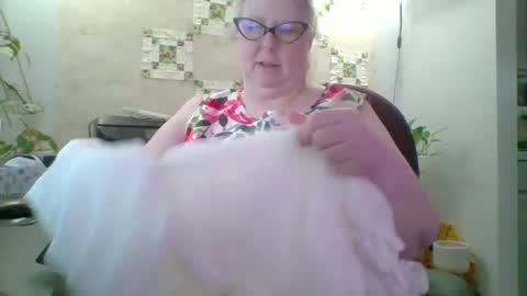 ivyjane3522 online show from June 2026 04:30:02 PM