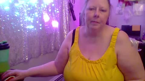 ivyjane3522 online show from July 2026 01:01:01 AM