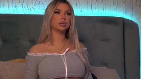  Ivy  online show from January 2025 06:16:01 AM