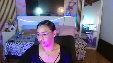 ivyshine7 online show from May 2026 01:57:16 AM