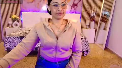 ivyshine7 online show from June 2026 02:24:02 AM