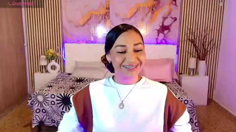ivyshine7 online show from June 2026 07:49:01 PM