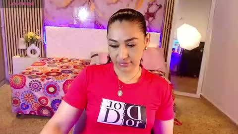 ivyshine7 online show from June 2026 07:38:01 PM