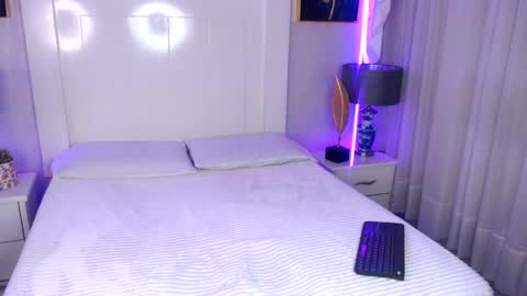 Ivy online show from May 2026 01:52:01 PM