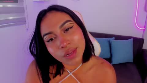 Snapshot of ivyy_moon chatting on September 2025 07:48:01 PM ivyy_moon online show from September 2025 07:48:01 PM