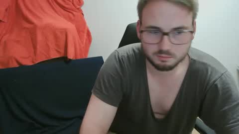 iwantfucknow online show from December 2025 07:09:01 PM