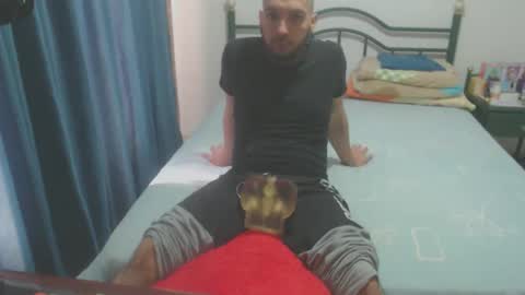 iwanturarse online show from May 2026 06:01:02 PM
