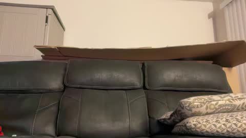 iwantyounow42069 online show from November 2025 01:33:02 AM