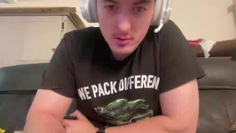 iwantyounow42069 online show from March 2026 12:27:02 AM