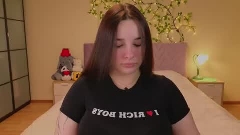 Daisy online show from June 2026 09:35:01 PM