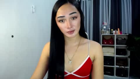 iwillcum4u_ online show from July 2026 03:45:02 AM