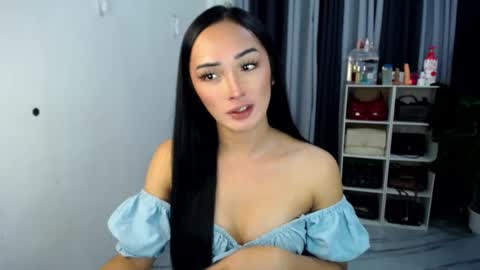iwillcum4u_ online show from July 2026 02:15:02 AM