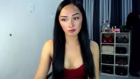 iwillcum4u_ online show from July 2026 05:15:02 AM