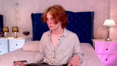 Snapshot of iwillfall_ chatting on September 2025 09:27:01 PM Maxim online show from September 2025 09:27:01 PM