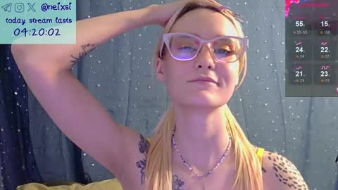 Snapshot of ixsi chatting on February 2026 09:32:01 AM Nina online show from February 2026 09:32:01 AM