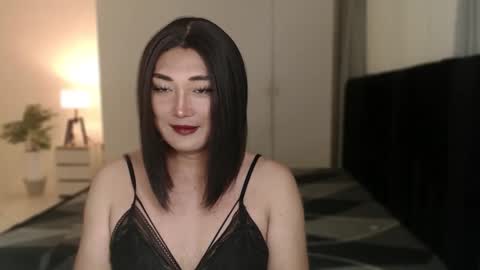 iya_hermosa online show from January 2026 01:26:01 PM