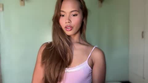 divaonopka online show from July 2026 12:50:01 AM