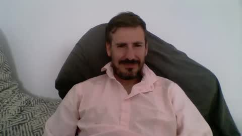 Casandro online show from October 2025 09:42:02 AM