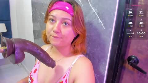 Snapshot of iza_grey chatting on May 2026 11:26:02 AM Isa online show from May 2026 11:26:02 AM