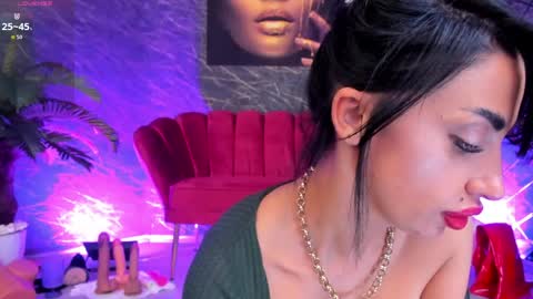 Snapshot of izabelatessa chatting on May 2026 07:22:01 PM izabelatessa online show from May 2026 07:22:01 PM