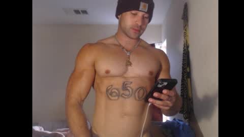 Snapshot of izak144 chatting on November 2025 07:03:01 PM izak144 online show from November 2025 07:03:01 PM