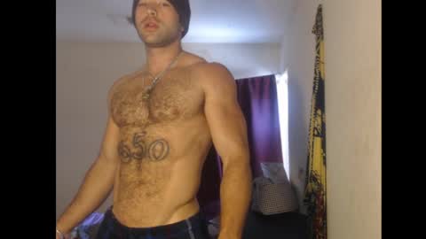 izak144 online show from May 2026 07:09:02 PM