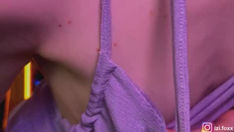 izi online show from November 2025 04:17:01 PM